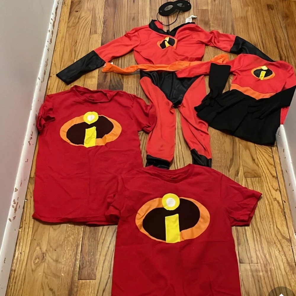 Incredibles Family Halloween Costume